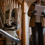 Comparatif monte escalier : sécurité et aides financières, installation